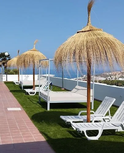 Apartment Island Paradise